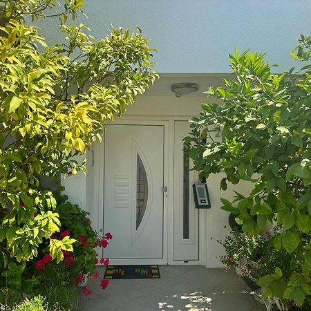 Apartments Keran - By Suites Living Vodice Exterior foto