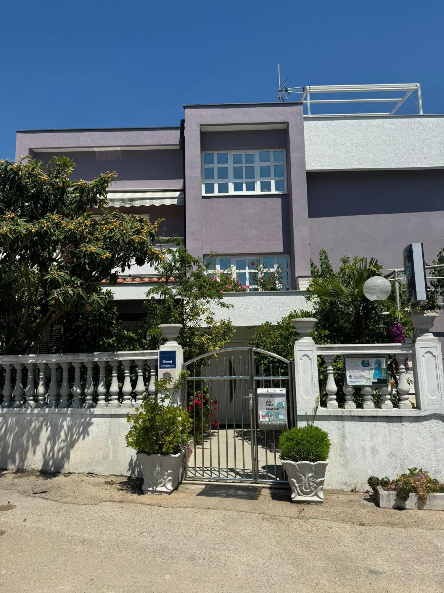 Apartments Keran - By Suites Living Vodice Exterior foto